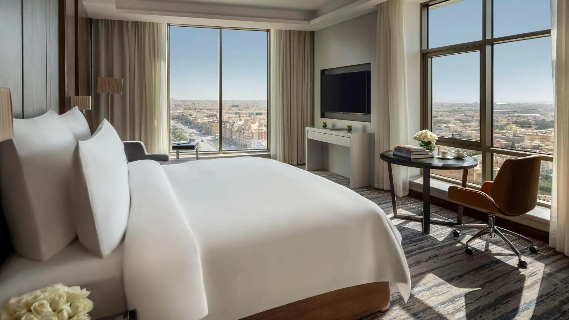 Movenpick Hotel And Residences Ριάντ 5*,  Σαουδική Αραβία