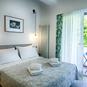 ** Hotel Lucia Italia