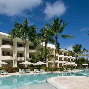 https://impressive-premium-resort-spa.comcaribbean.com